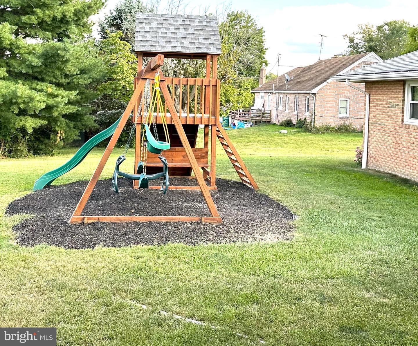 201 Glenwood Road photo 4