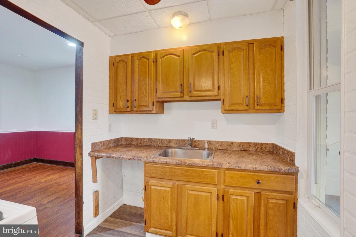 1543 W King Street photo 9