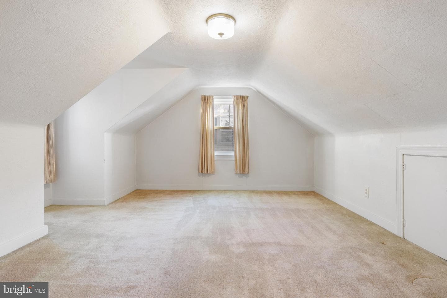 204 Wynwood Road photo 17