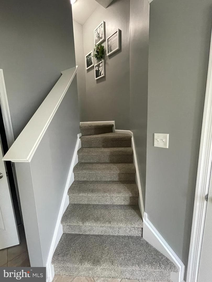 2760 Hunters Crest Drive #5 photo 4