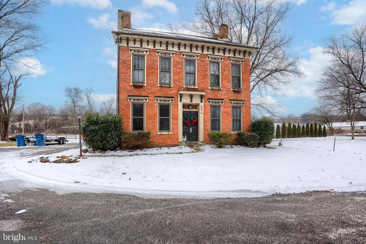 4274 Russell Lane photo 4