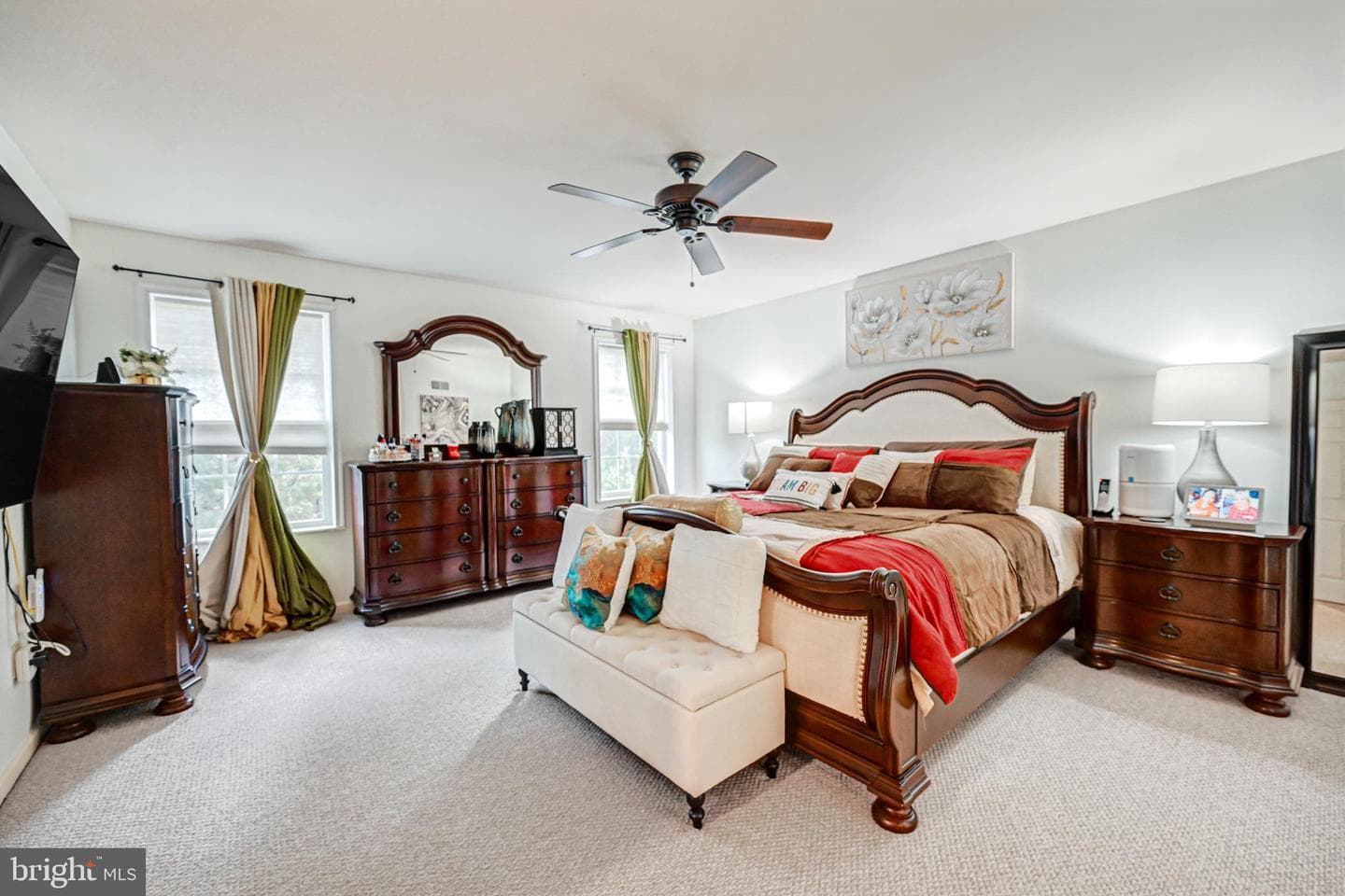 335 Sunbury Way photo 27