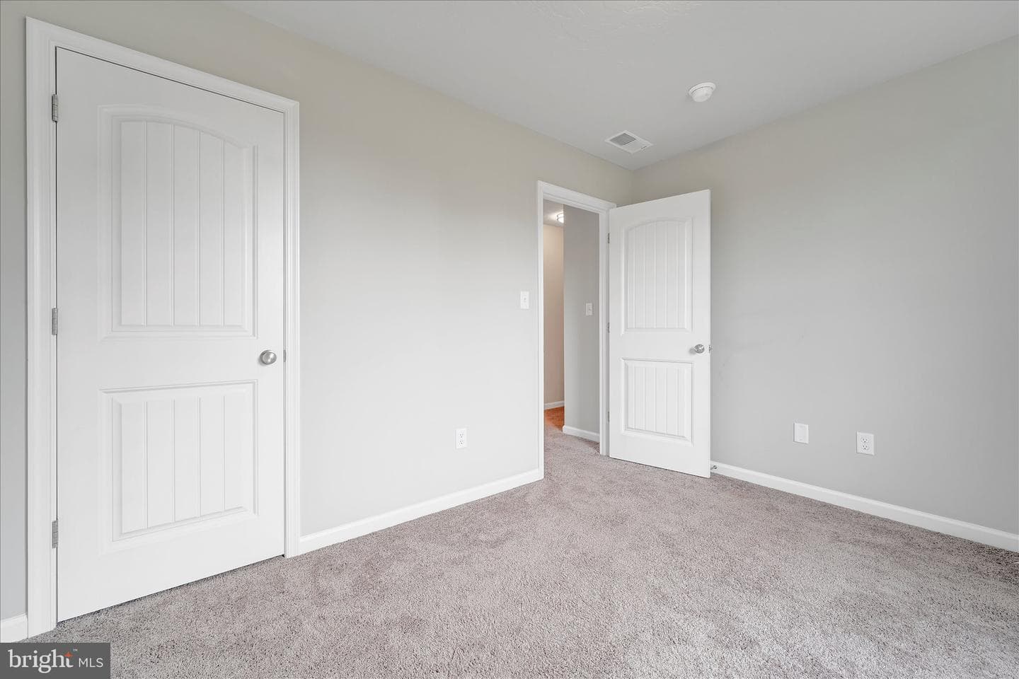 1843 Buck Hill Drive photo 24