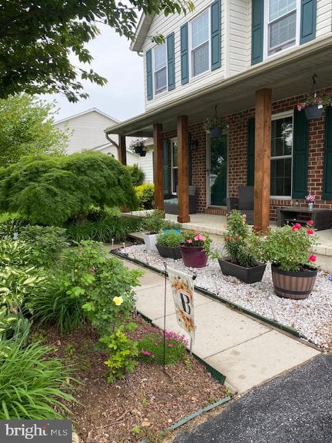 33 Poplar Springs Boulevard photo 3