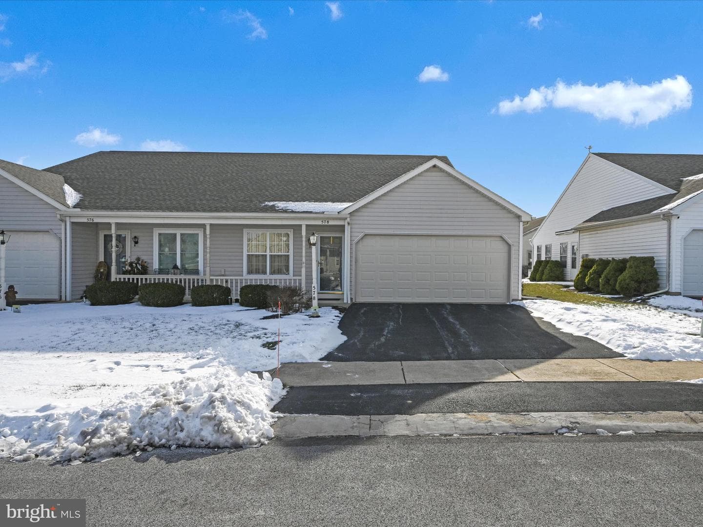 578 Hayley Road photo 3
