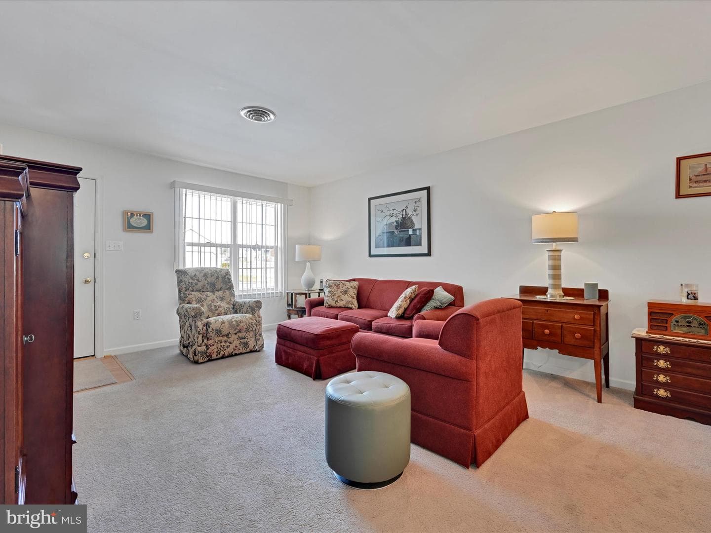 578 Hayley Road photo 9