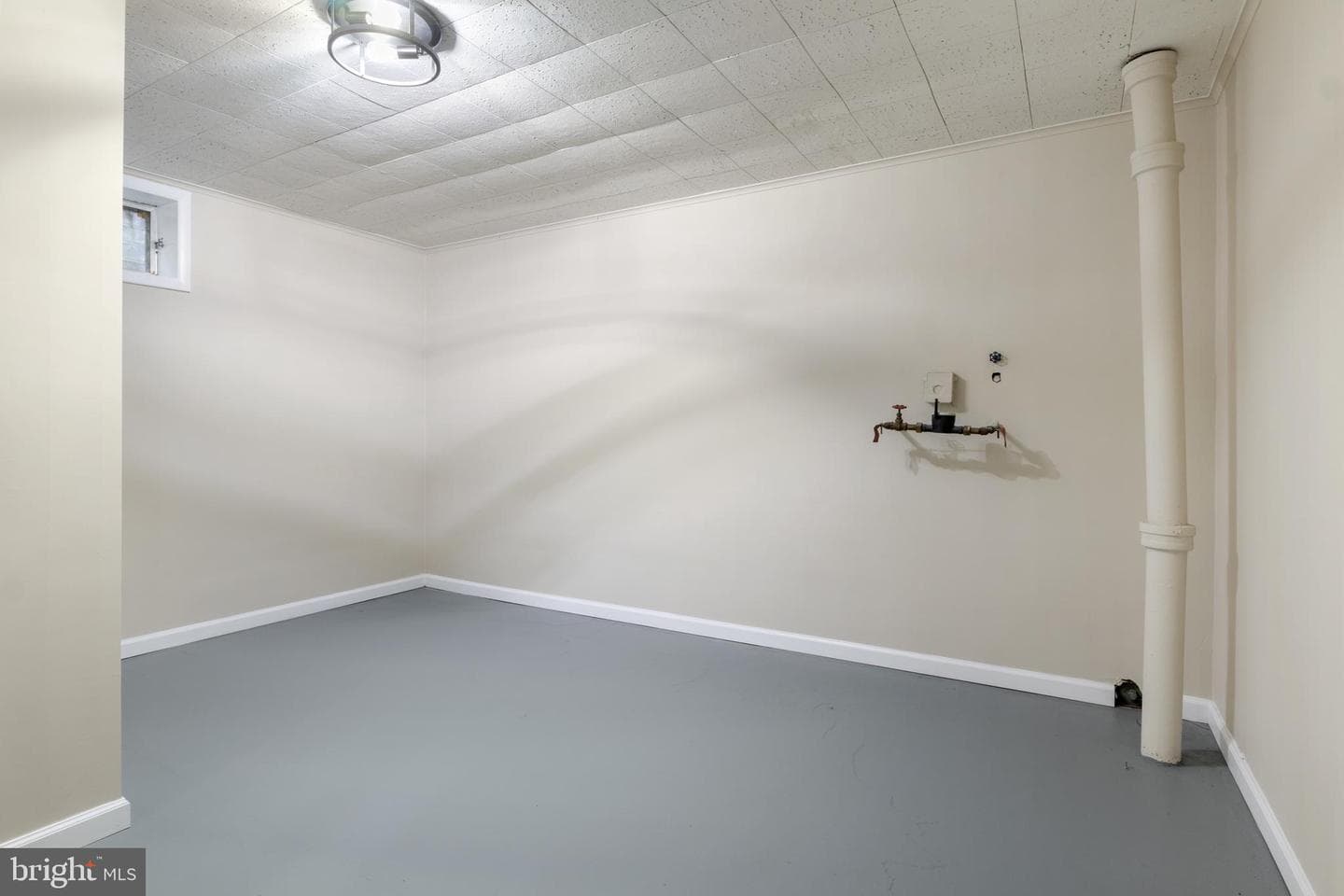 477 Summit Drive photo 37