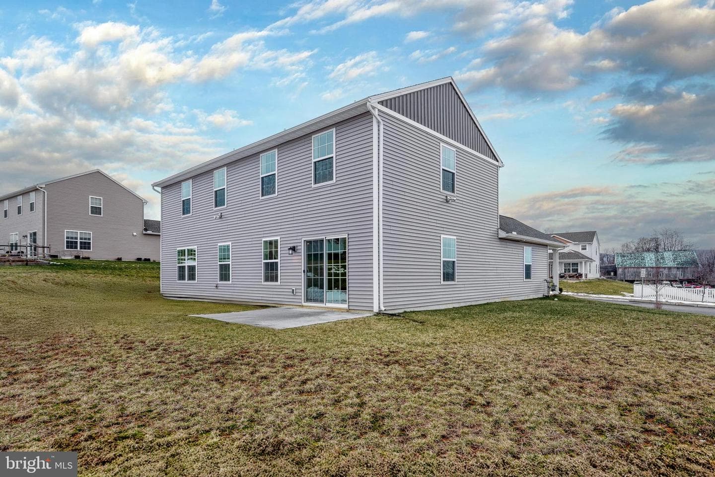 203 Eagle Road photo 9