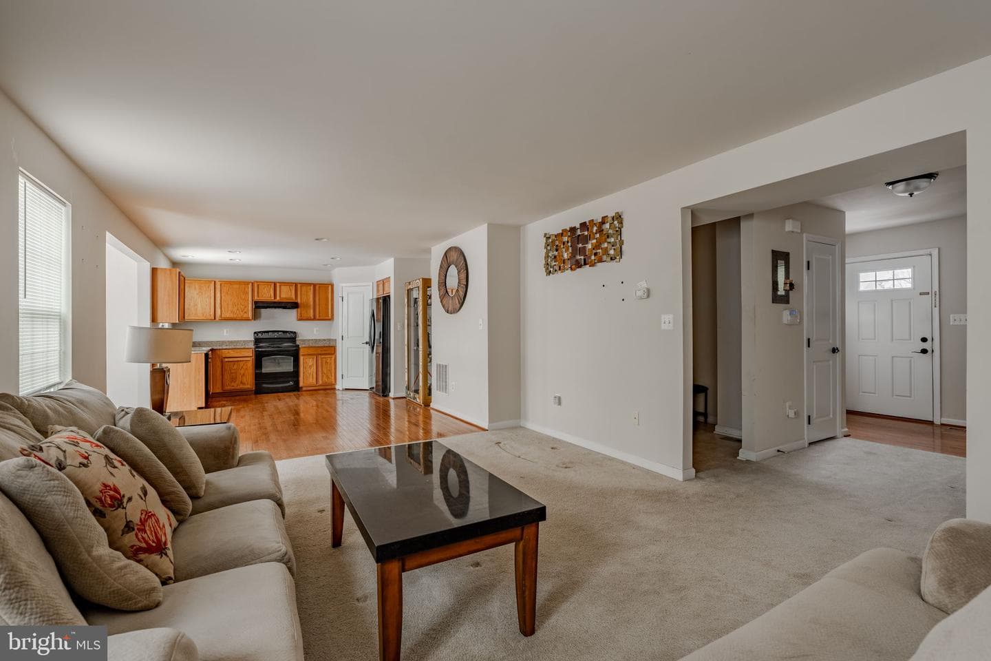 928 Cougar Pointe Circle photo 7