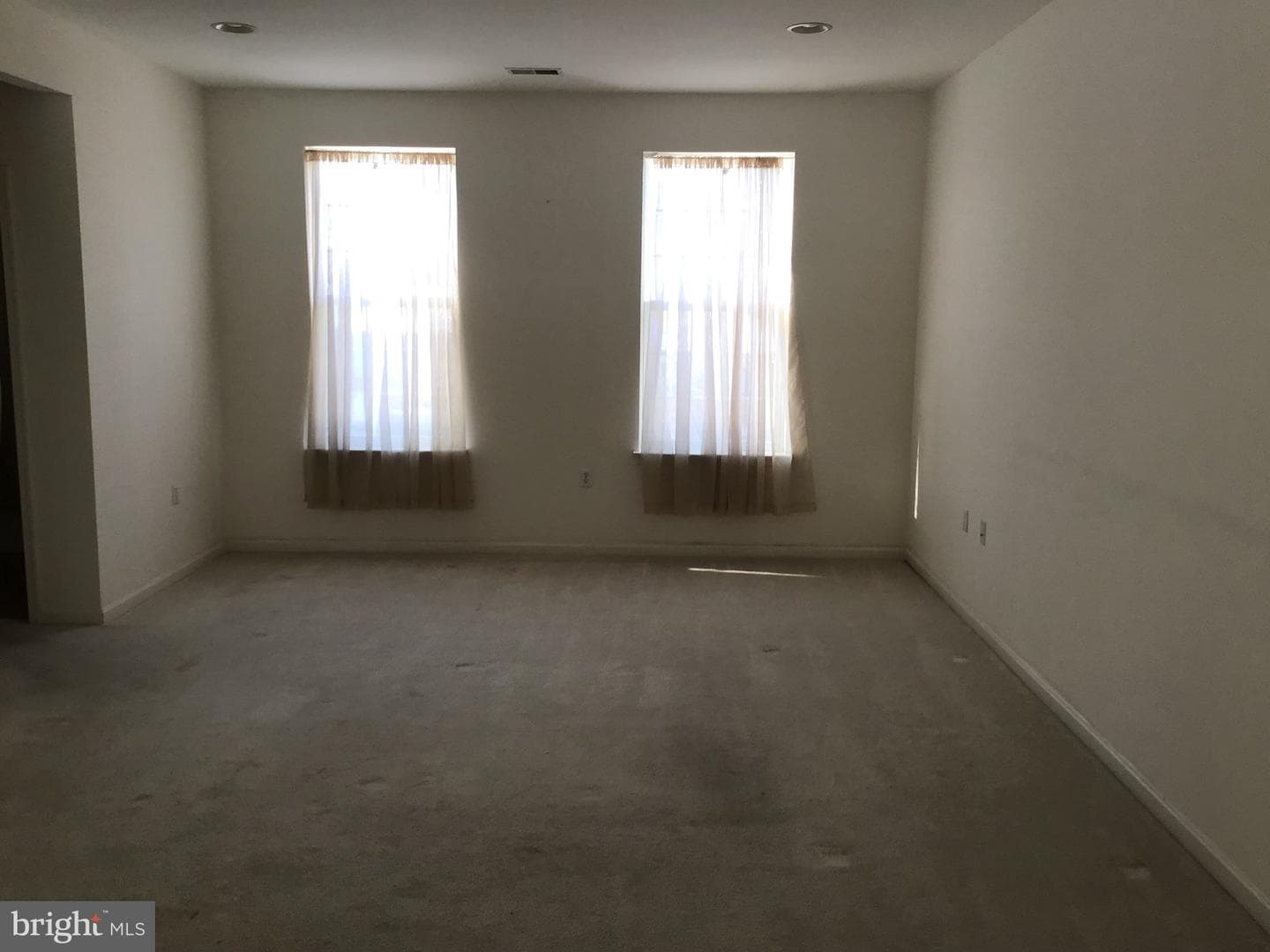 1100 Blue Bird Lane photo 10