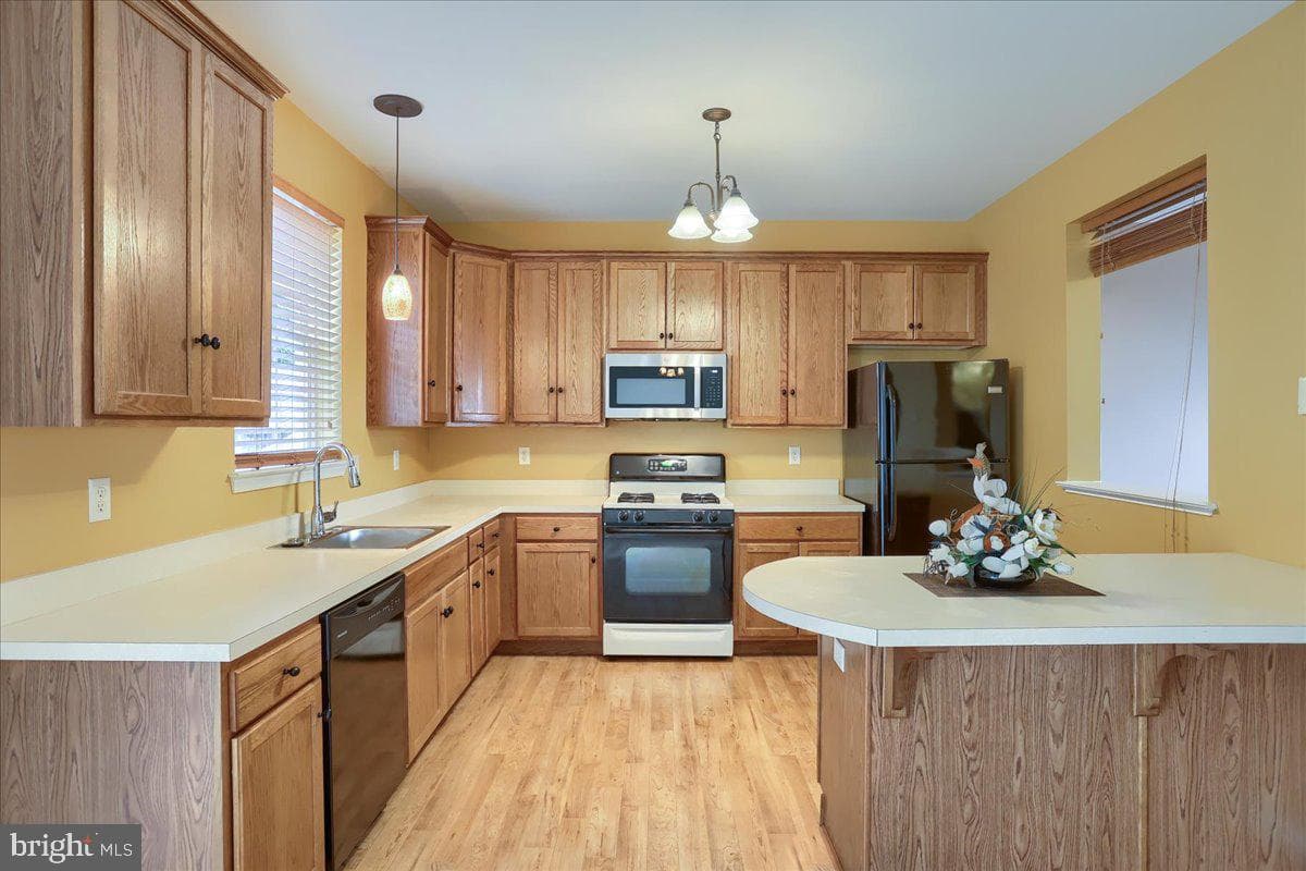 2134 Maple Crest Boulevard #2134 photo 15