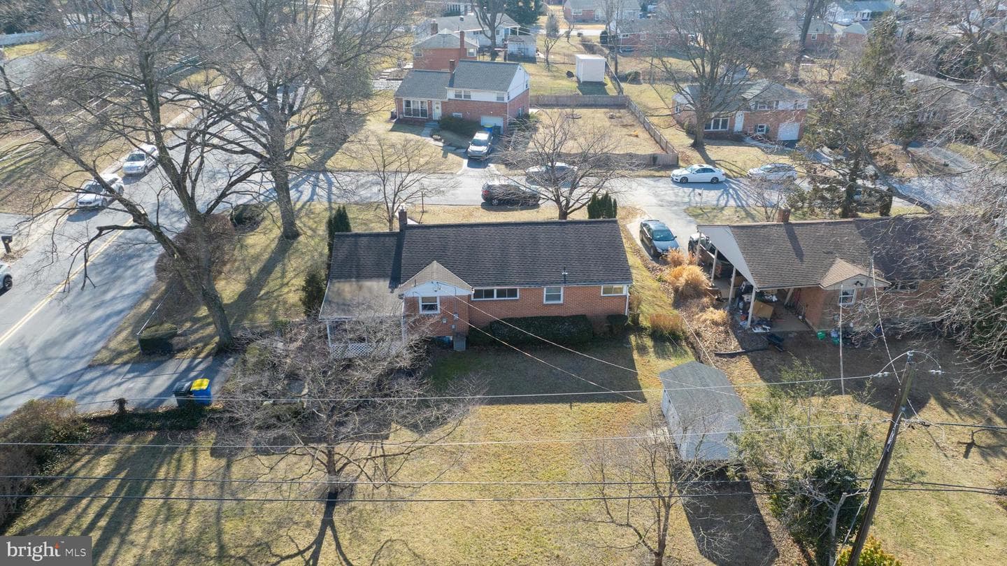 2485 Crystal Lane photo 28