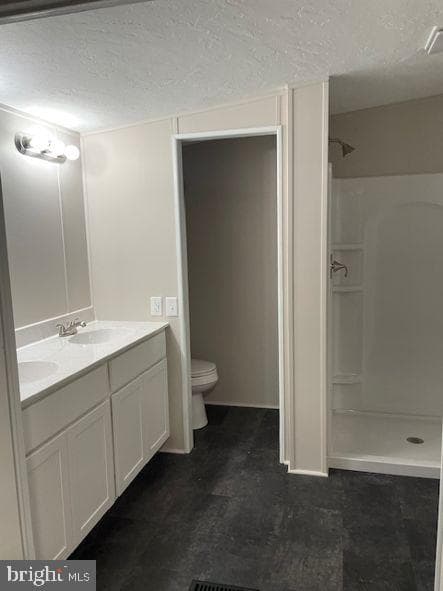 737 Shawna Avenue photo 13