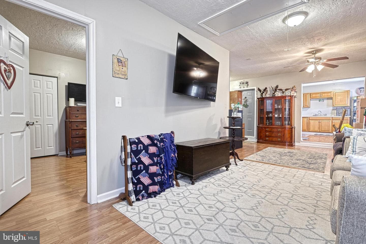84 Schoolhouse Lane photo 39