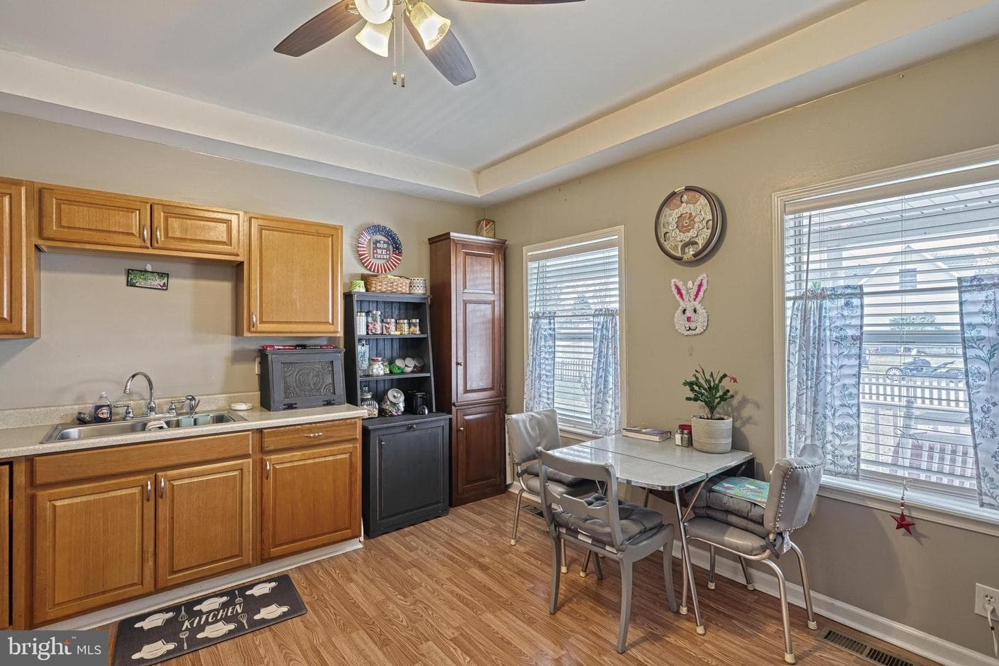84 Schoolhouse Lane photo 43