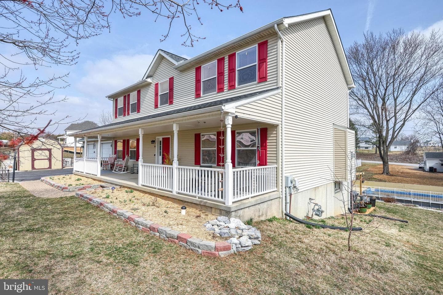 84 Schoolhouse Lane photo 5