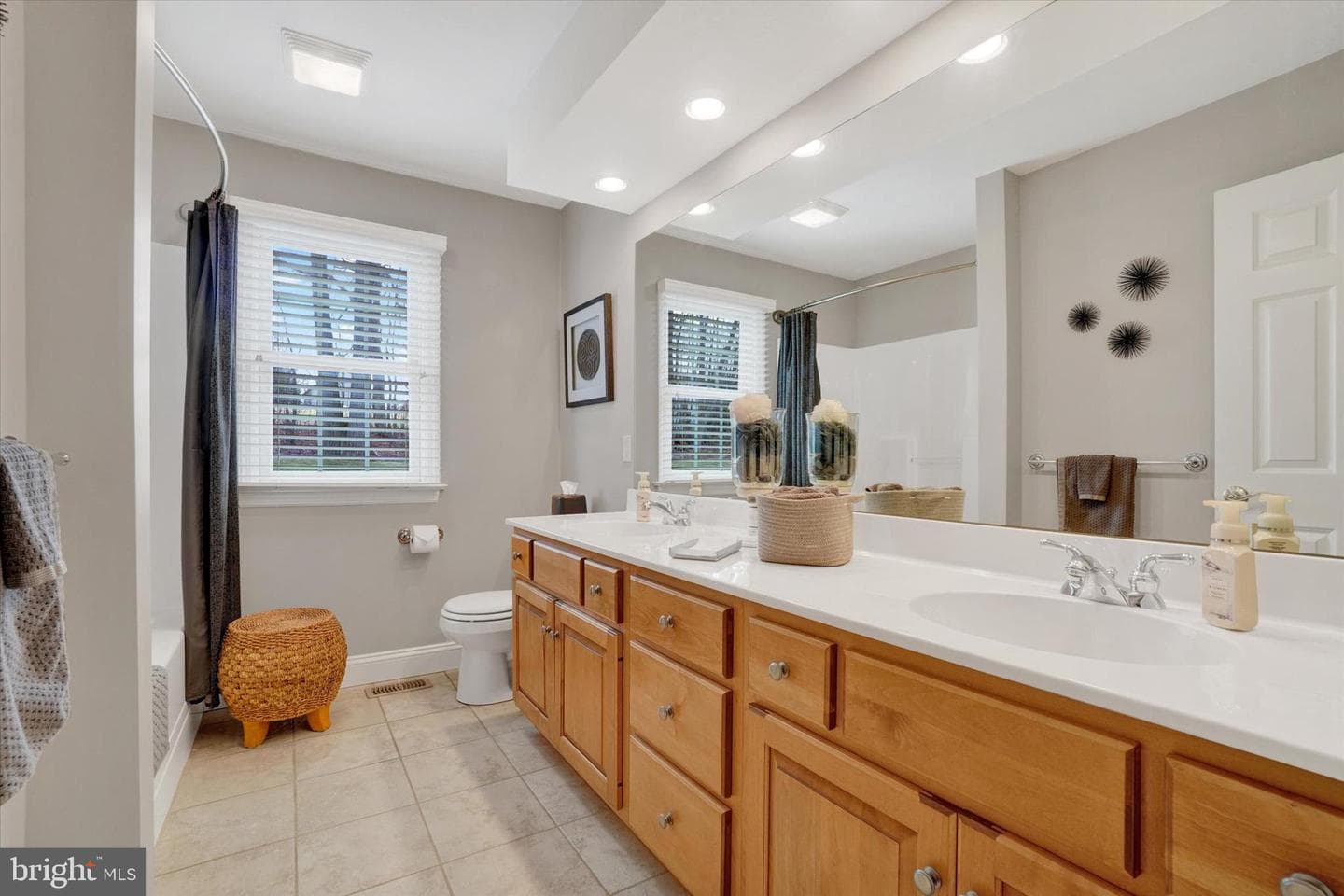 680 Cherry Blossom Court photo 21