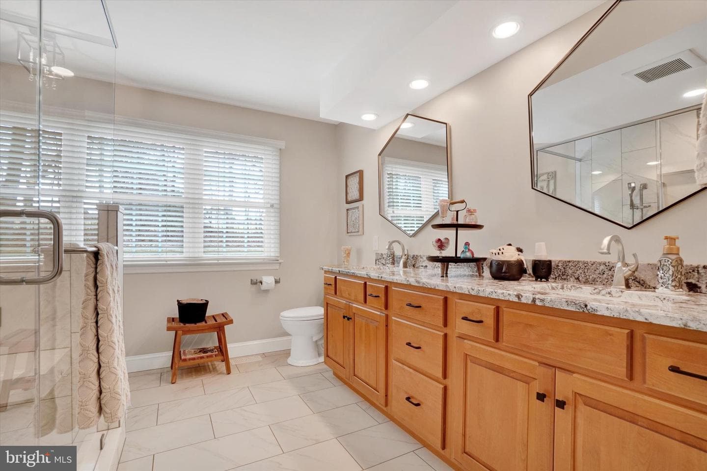 680 Cherry Blossom Court photo 27