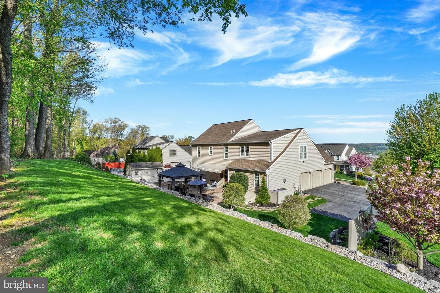 680 Cherry Blossom Court photo 42