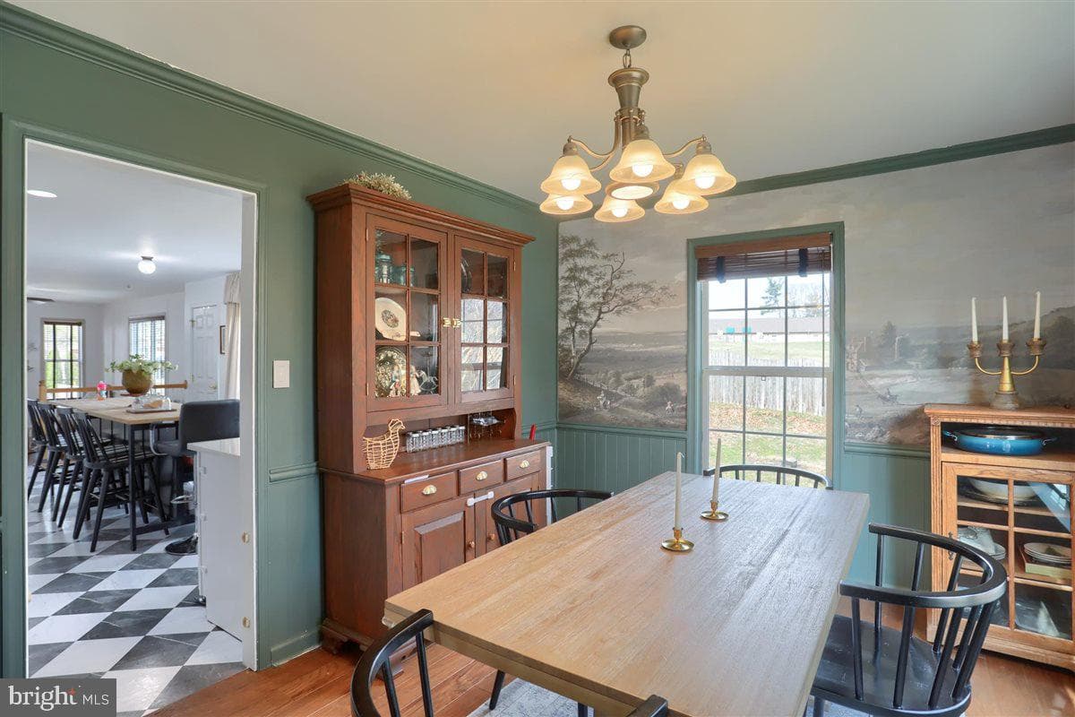 616 Eastpoint Road photo 11