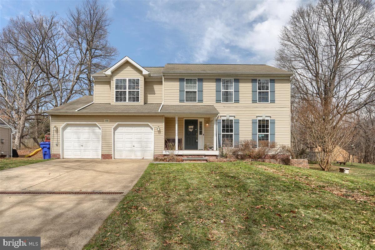 616 Eastpoint Road photo 2