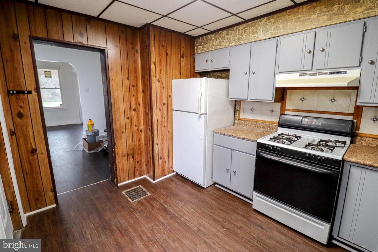 569 Smith Street photo 10
