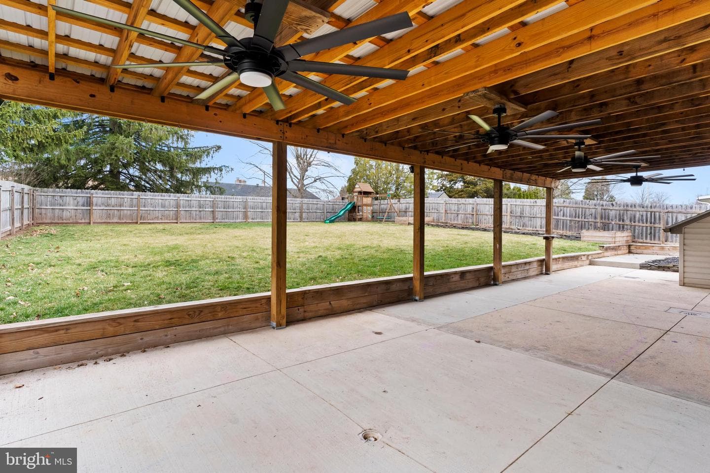 118 Fairview Avenue photo 40