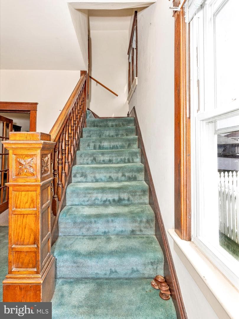 25 E Franklin Street photo 11