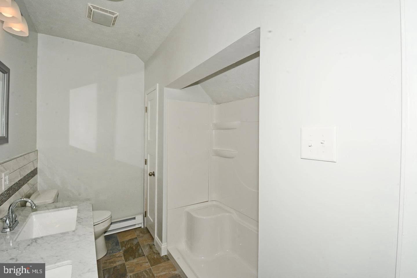 1437 Seven Valleys Road photo 16