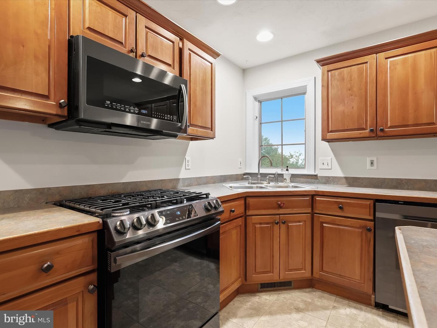 1020 Woodridge Road photo 15