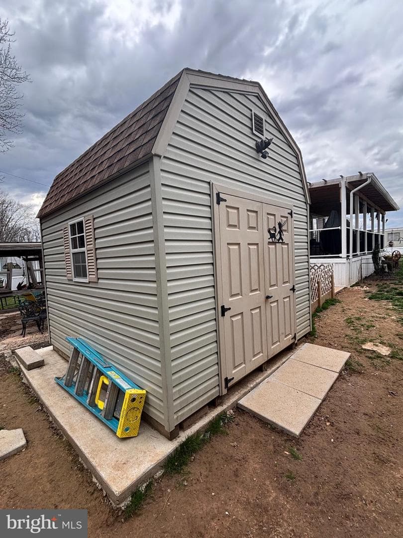 78 Walmar Manor photo 6