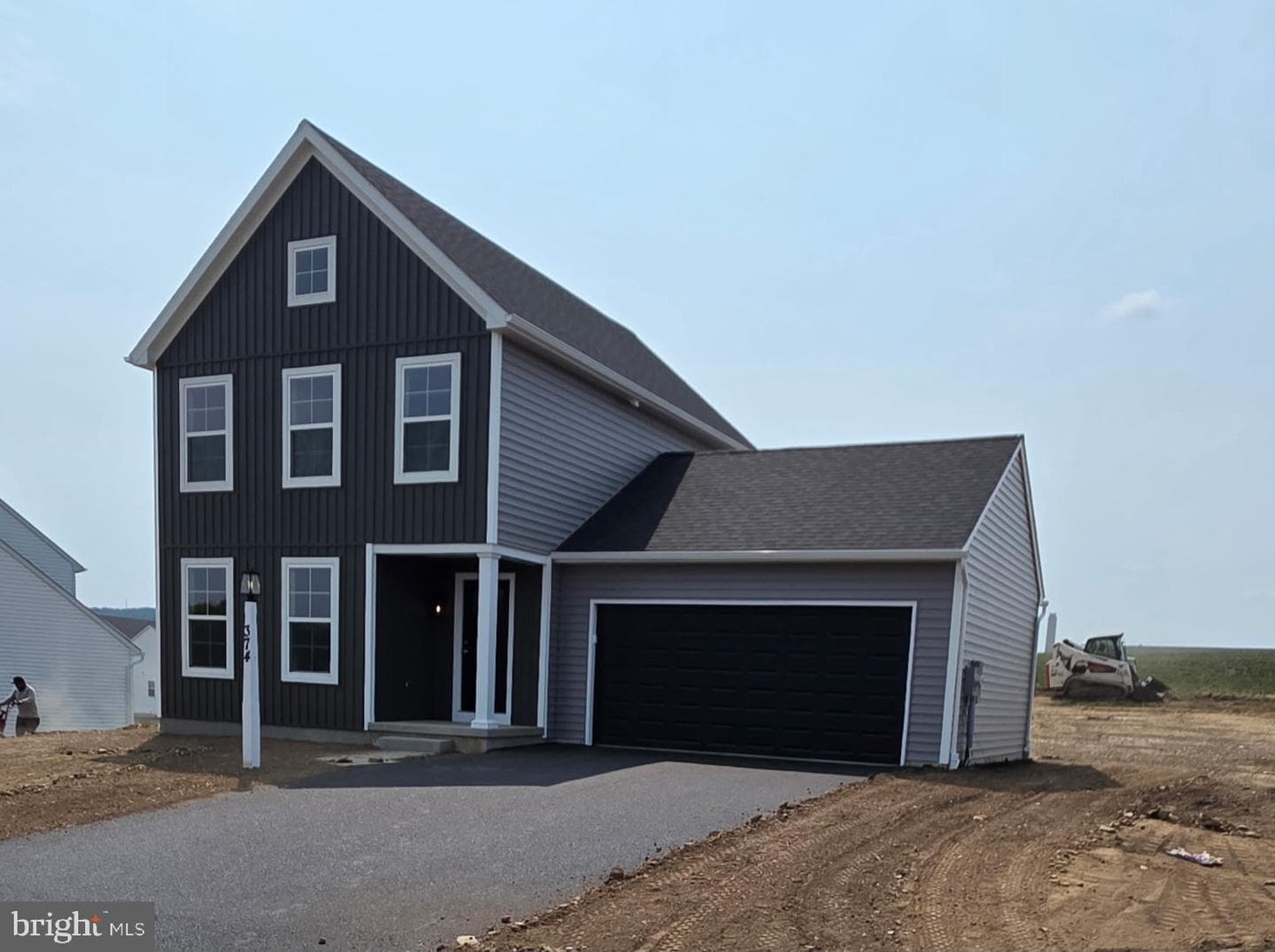 374 Lloyds Lane