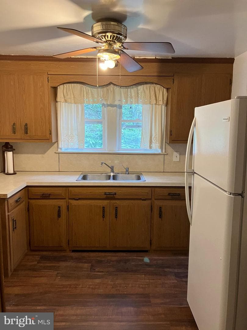 1001 Southern Road photo 16
