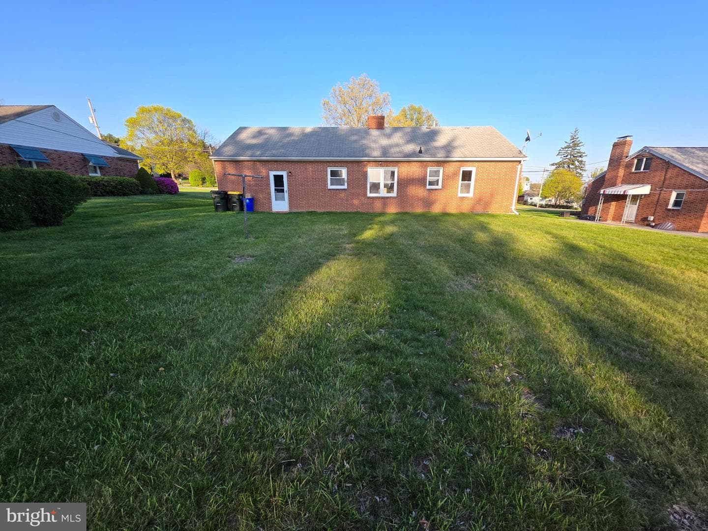216 S Sunset Drive photo 37
