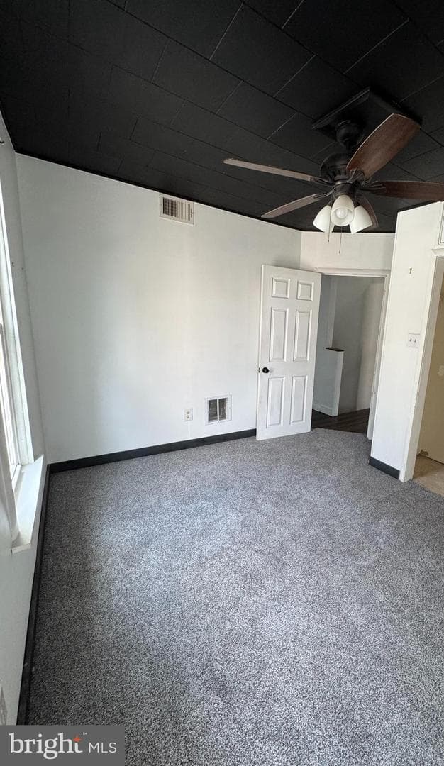 625 E Middle Street photo 24