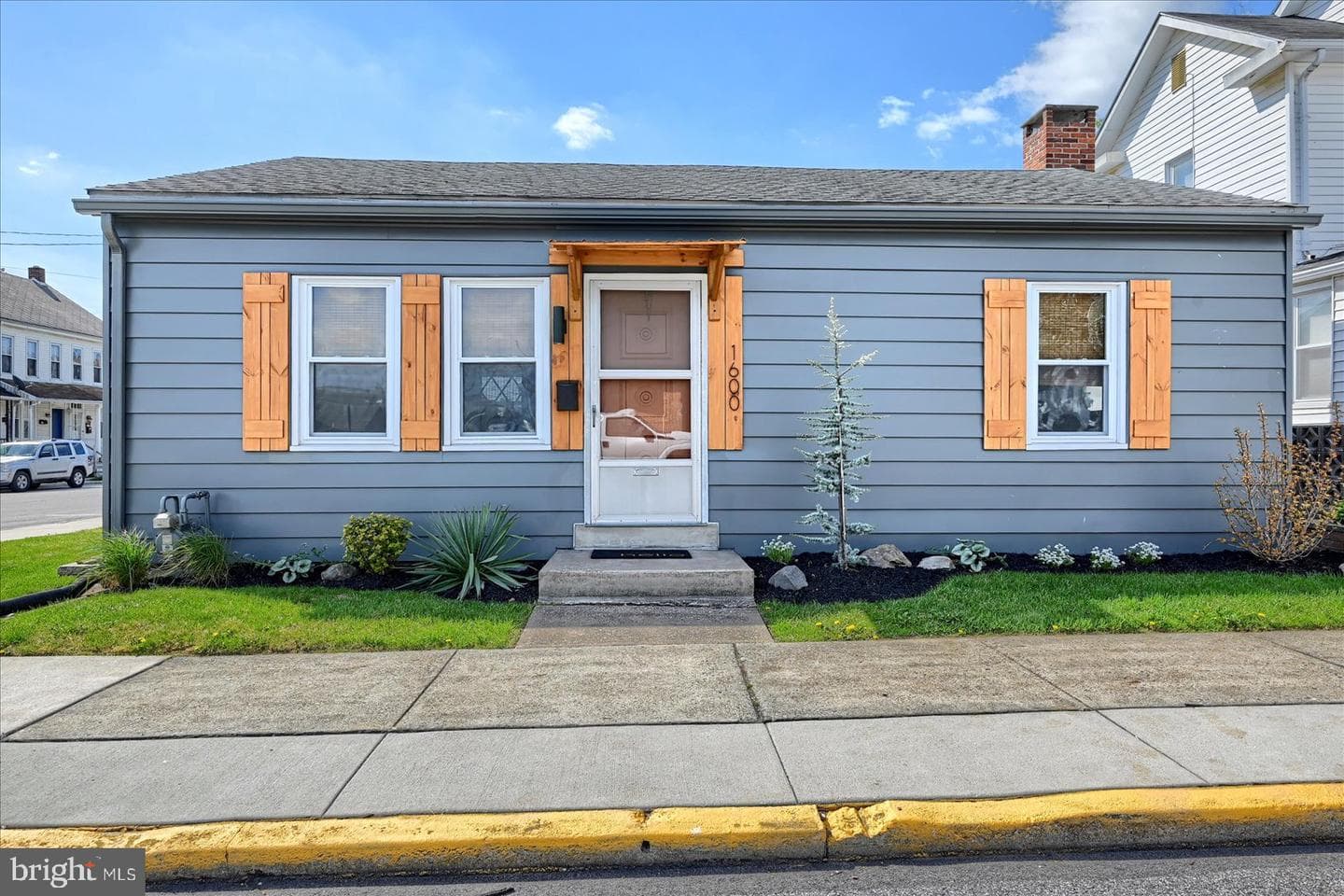 1600 Stanton Street photo 4