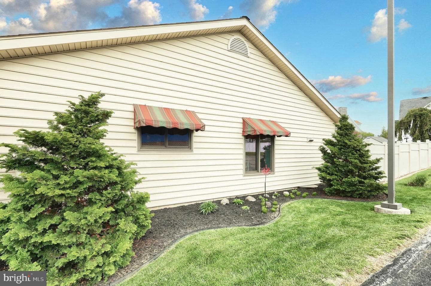213 Kennedy Court photo 5