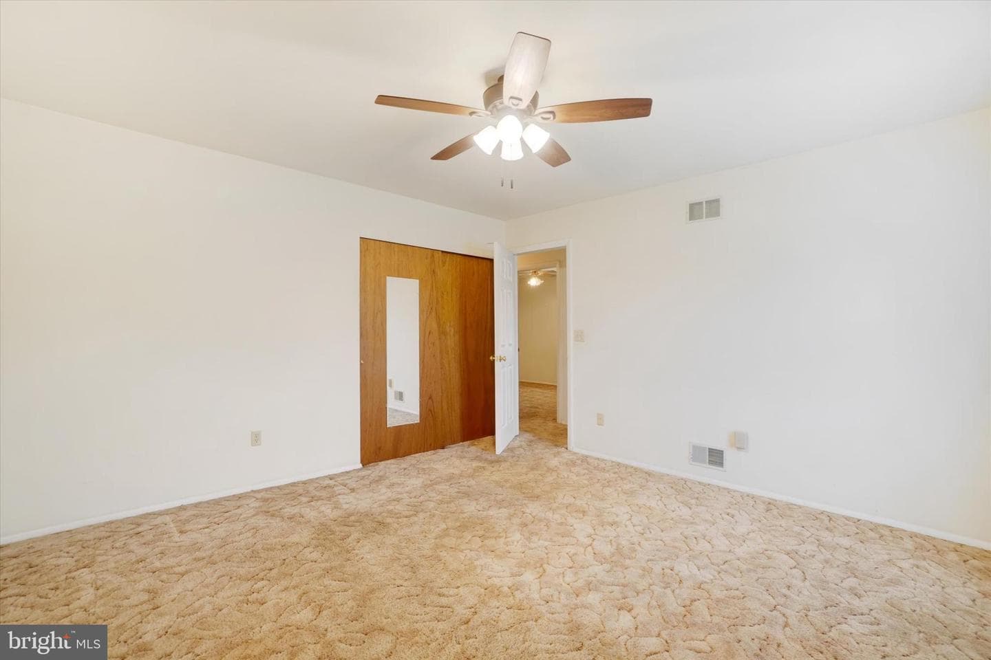 237 Cloverlane Drive photo 15