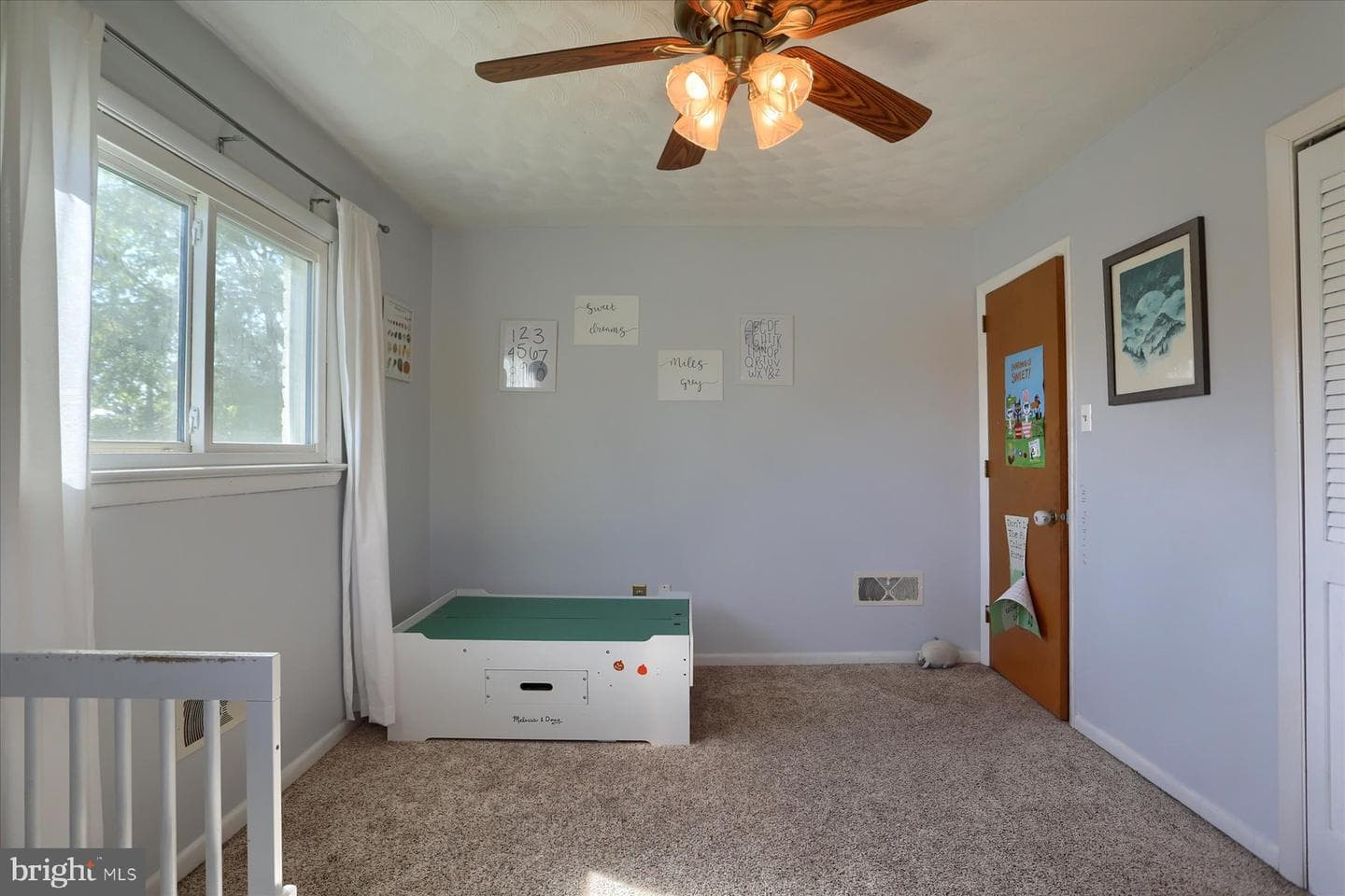 202 Hillcrest Drive photo 21