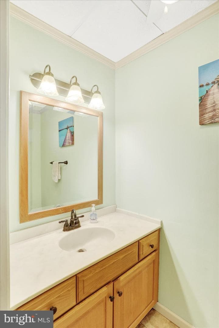 111 N Vernon Street photo 12