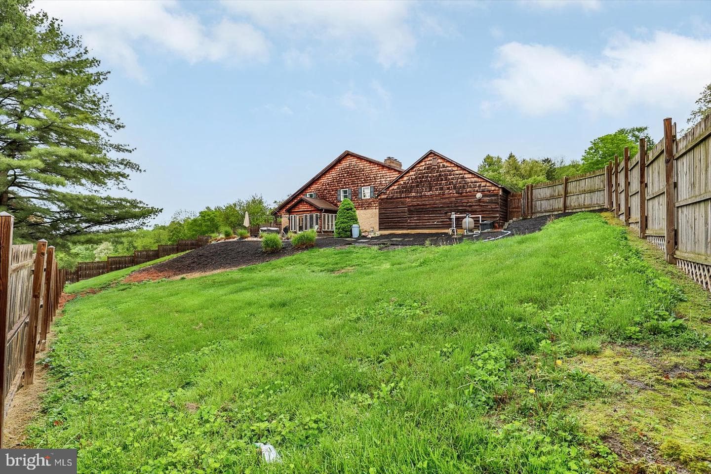 540 Laurel Terrace photo 70