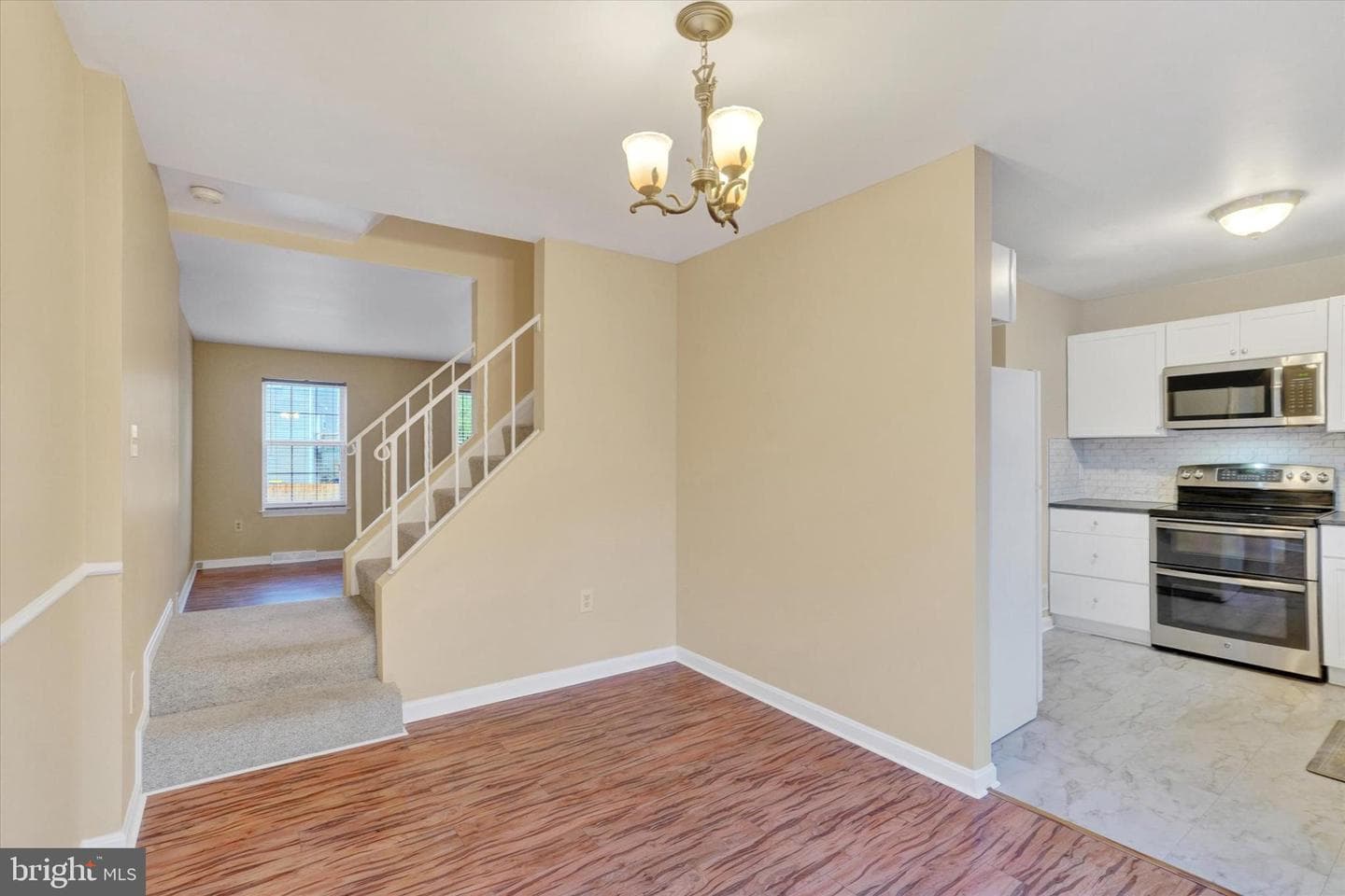 220 White Dogwood Drive photo 6