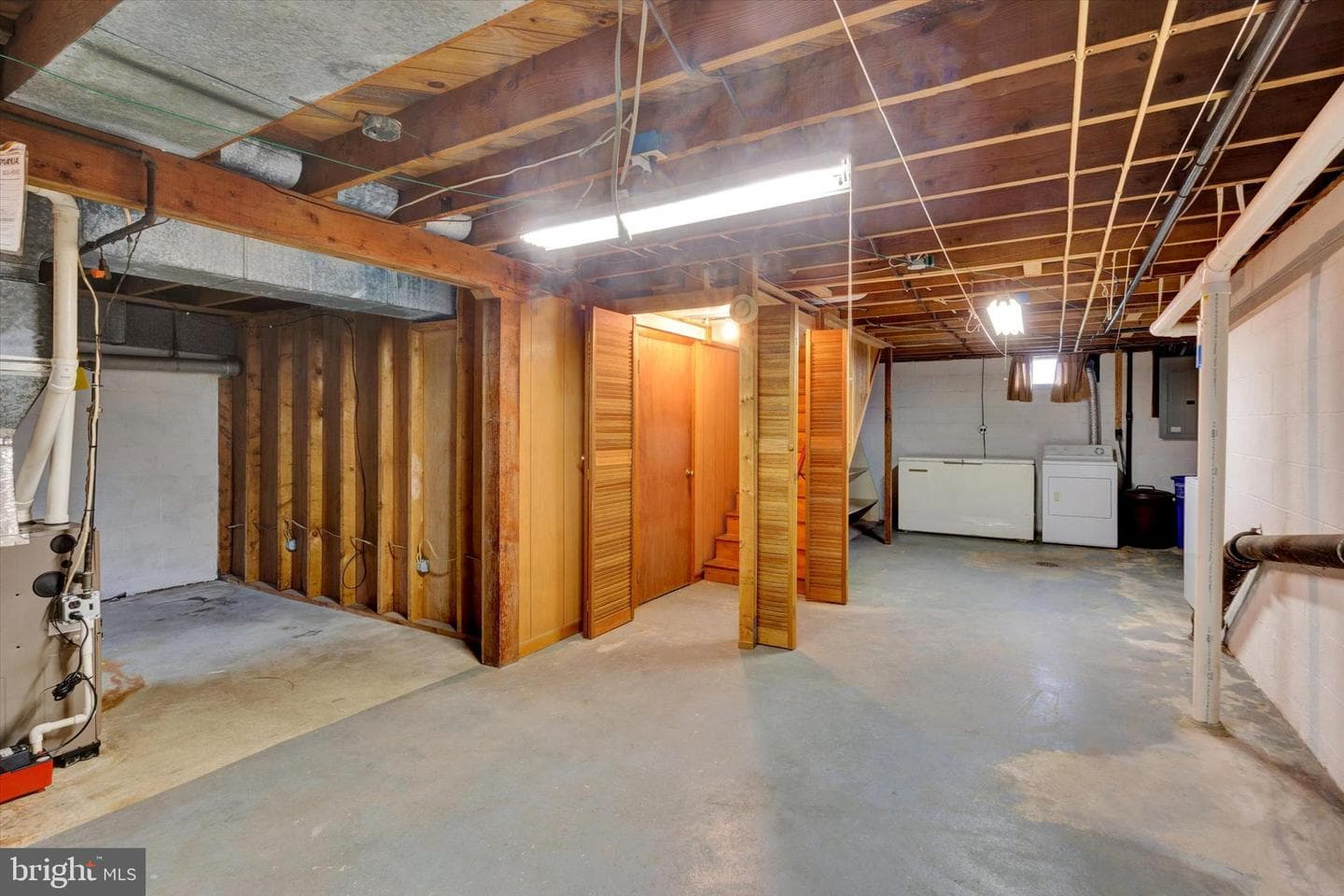 374 E Maple Street photo 15