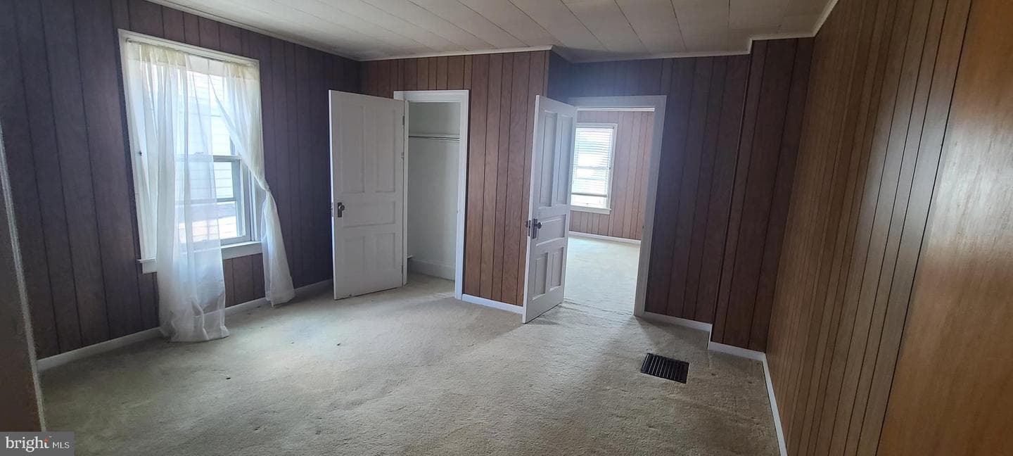 85 South Street photo 23