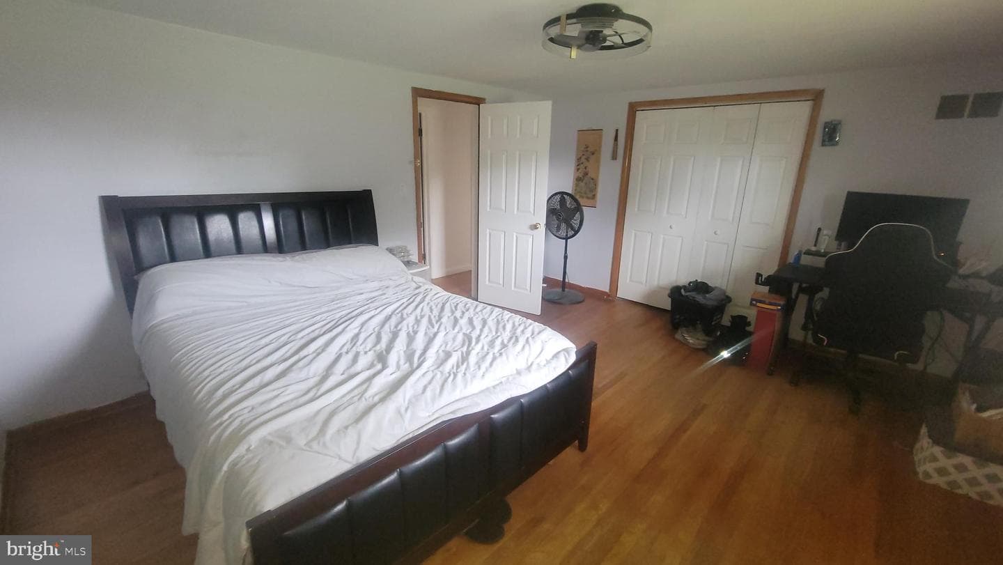 2381 Sunset Lane photo 10