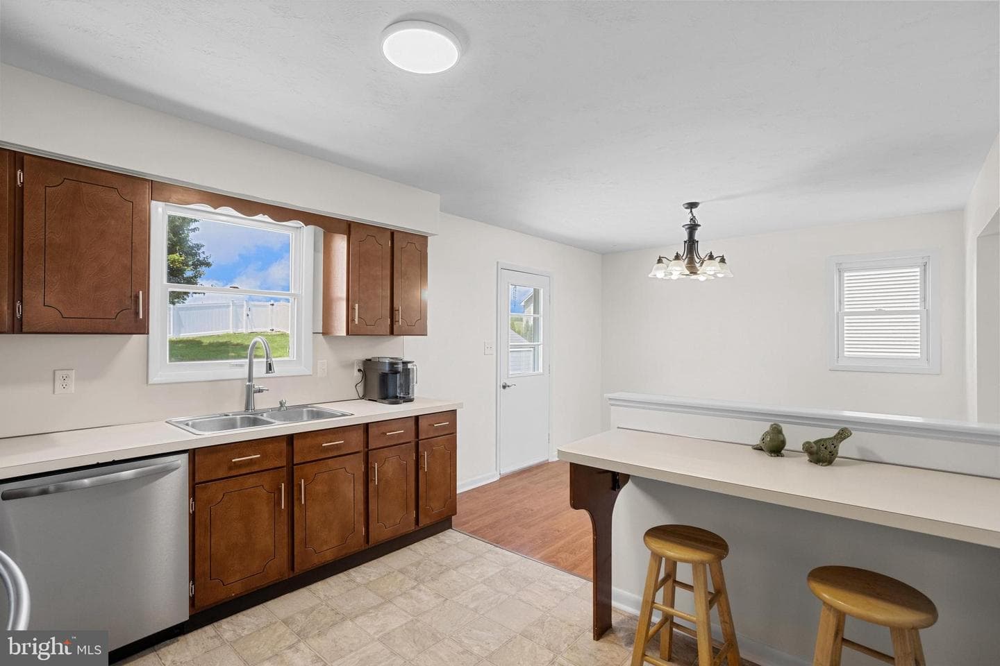 244 Lena Drive photo 12
