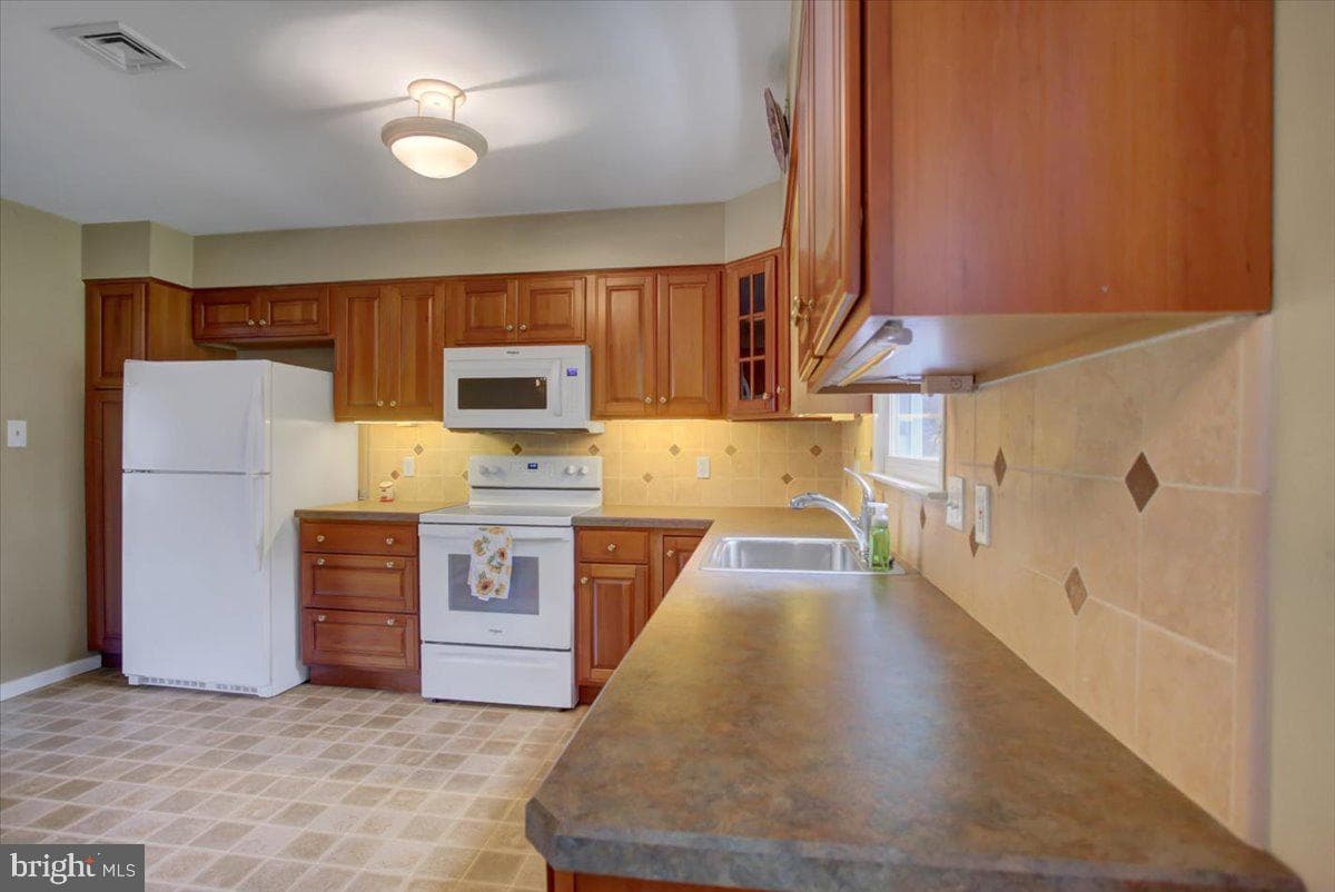 110 Bunker Hill Road photo 10