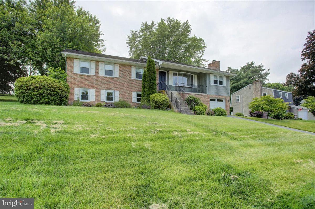110 Bunker Hill Road photo 2