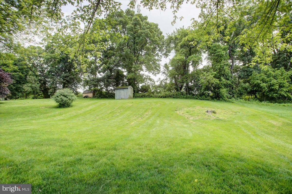 110 Bunker Hill Road photo 36