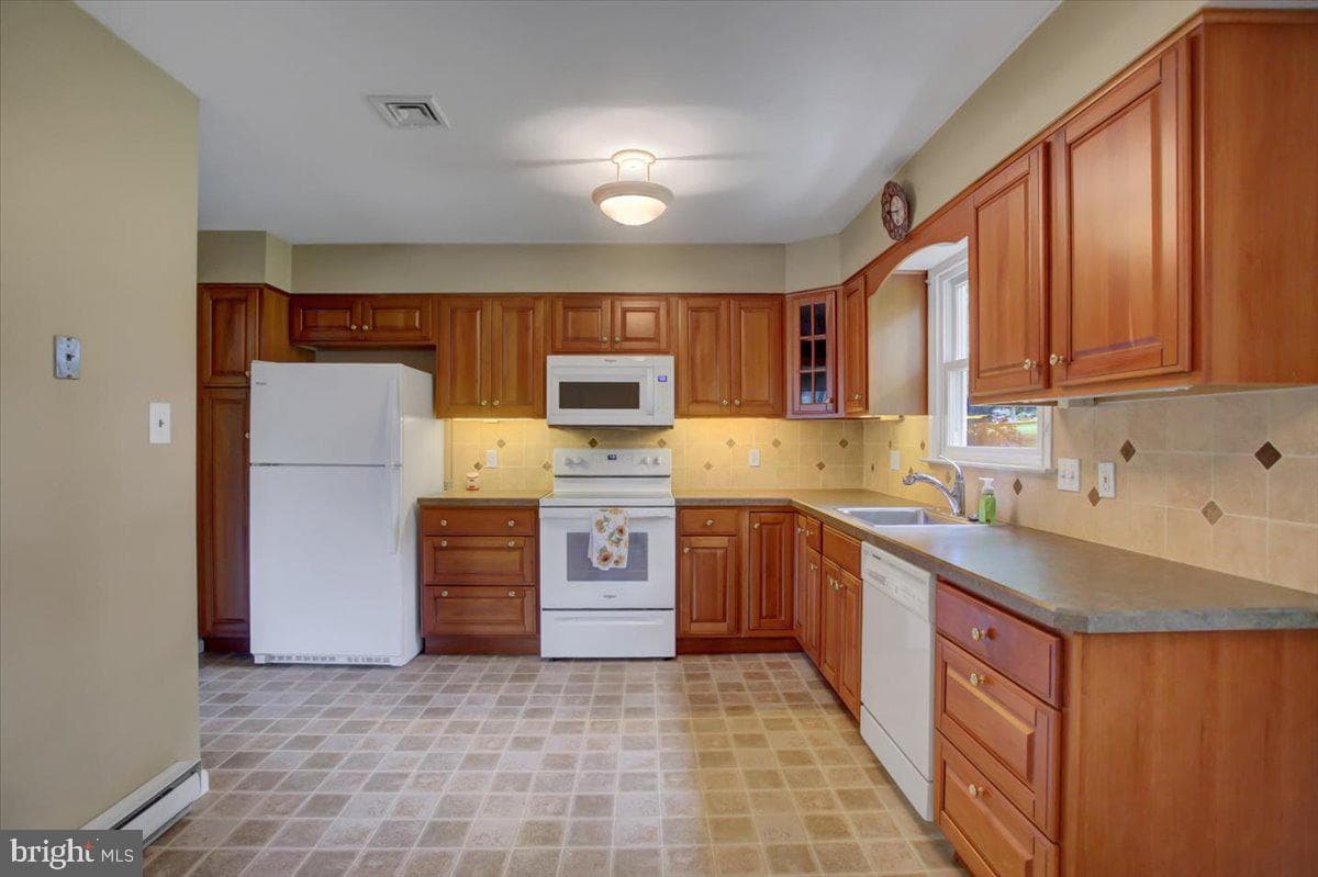 110 Bunker Hill Road photo 9